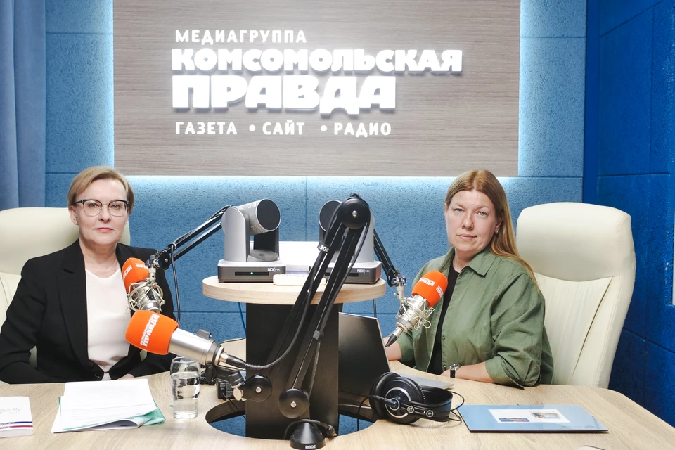 Елена Лапушкина и ведущая радио «КП-Самара» Ольга Пастернацкая.