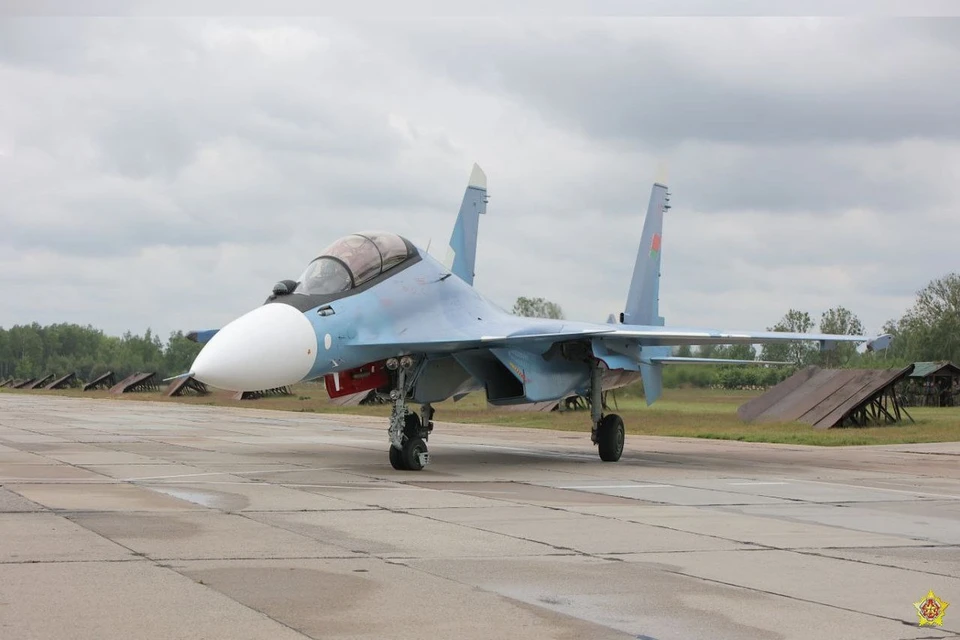 Минобороны сказало, что партия российский самолетов Су-30СМ2 прибыла в Беларусь. Фото: телеграм-канал Минобороны Беларуси