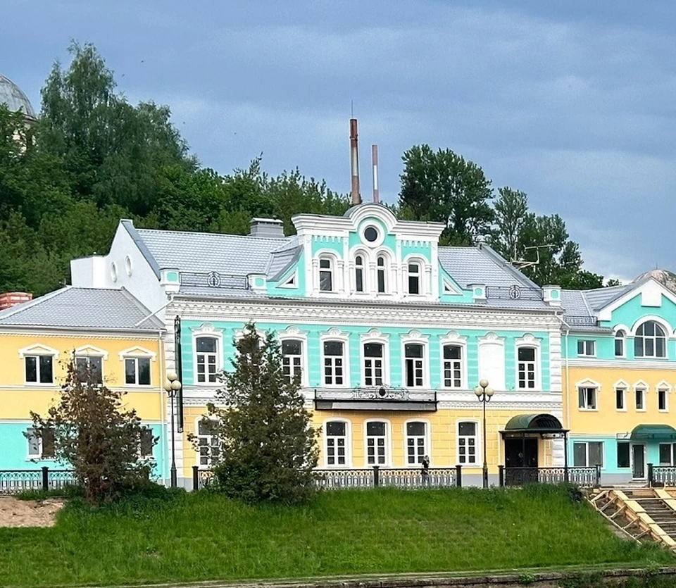 Голый гражданин не вписался в облик Торжка. Фото: Екатерина ИЛЬИНА