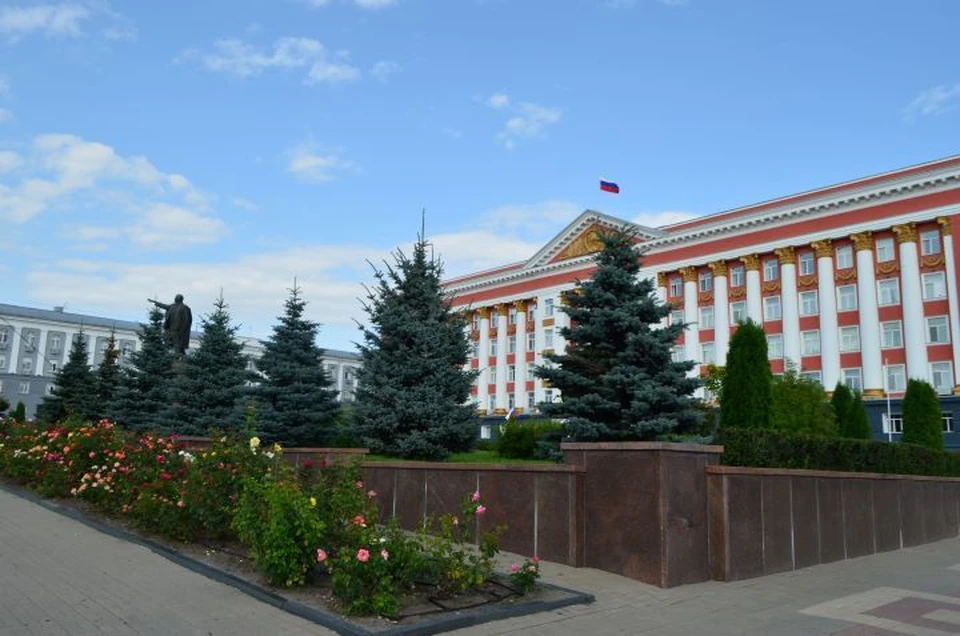 Деньги платить будут до тех пор, пока люди не смогут вернуться домой