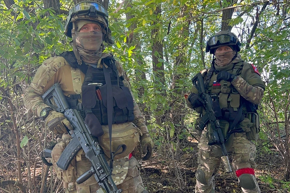 Наши военные надежно защищают свои рубежи