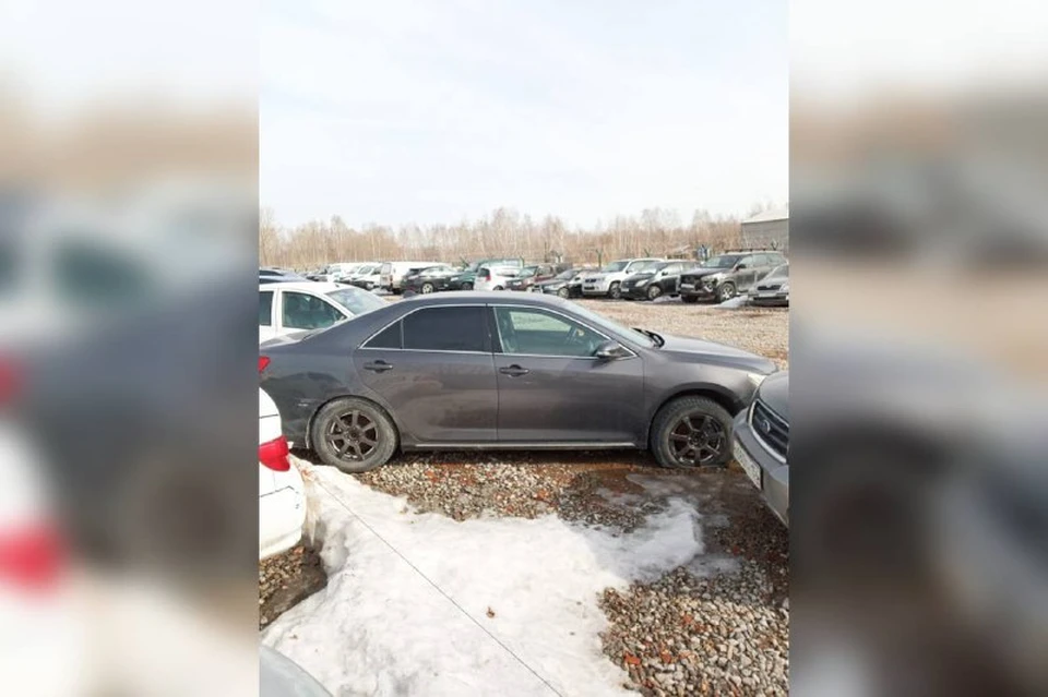 В Новосибирске продают конфискованную Toyota Camry за 1,4 млн рублей. Фото: ГИС Торги