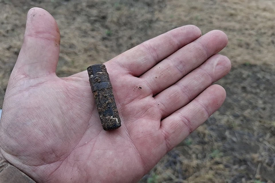 При одном из бойцов был найден смертный медальон. Фото: Поисковый отряд "Ак-Монай"