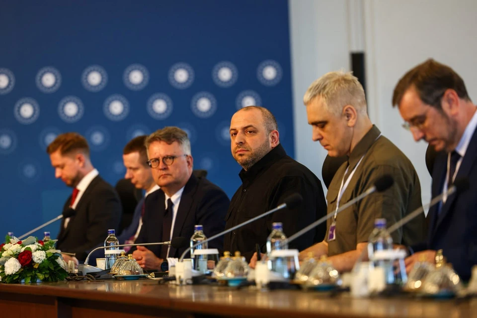 Мирошник назвал переговоры по урегулированию конфликта главным страхом Киева