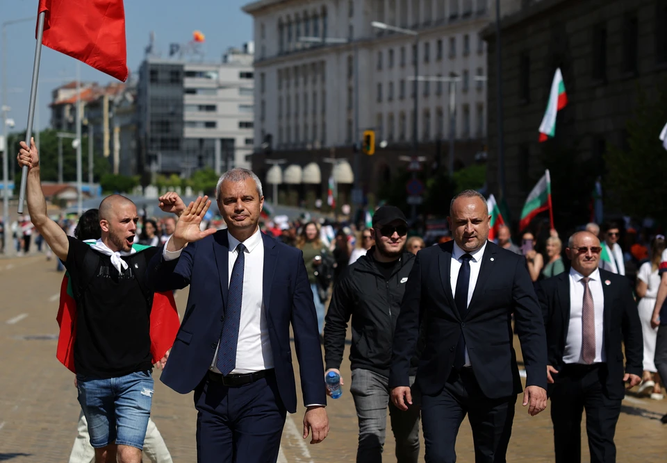 Депутаты устроили драку в парламенте Болгарии