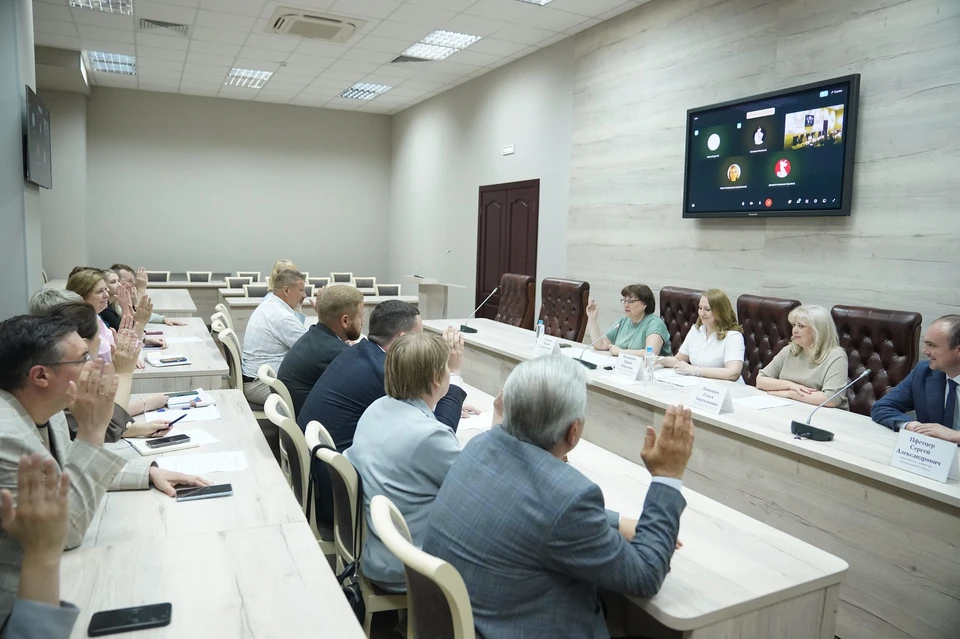 Председателем регионального отделения Общества «Знание» избрана Мария Леухова.