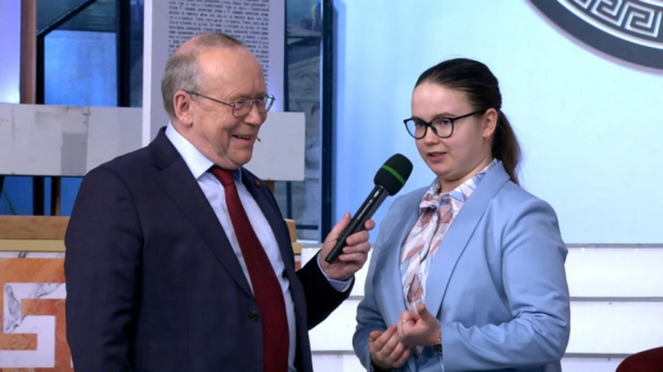 Ульяновская школьница за победу в олимпиаде «Умницы и Умники» прошла в МГИМО | ФОТО: телеграм-канал Пул73