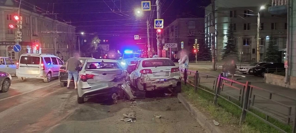 Один из участников ДТП пострадал. Ему оказана медицинская помощь. Фото: Госавтоинспекция Удмуртии