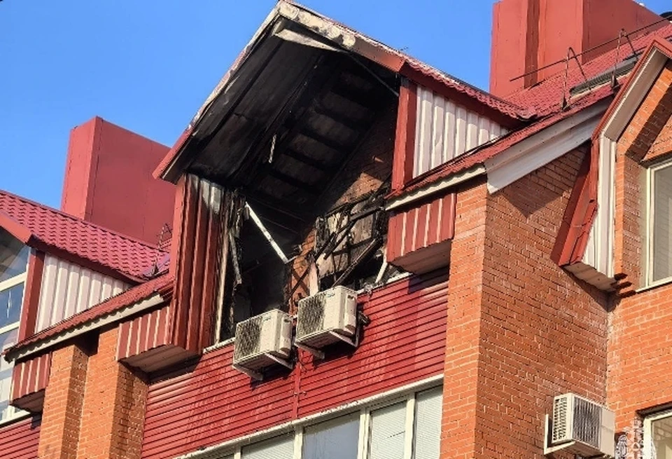 Пожарные эвакуировали 13 человек. Фото: МЧС России по РБ.