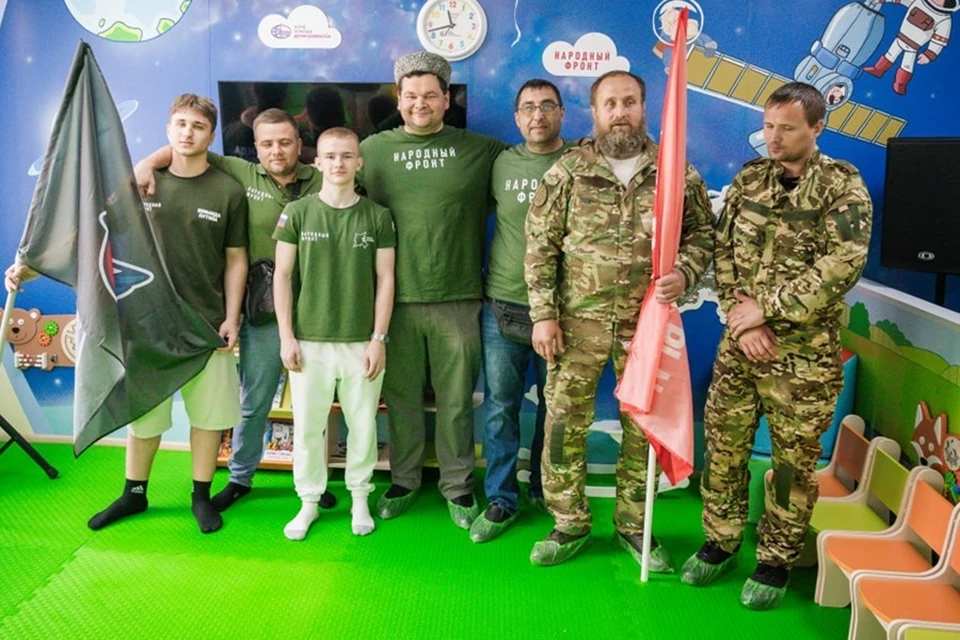 В больнице Докучаевска открыли детскую комнату. Фото: ТГ/Самохин