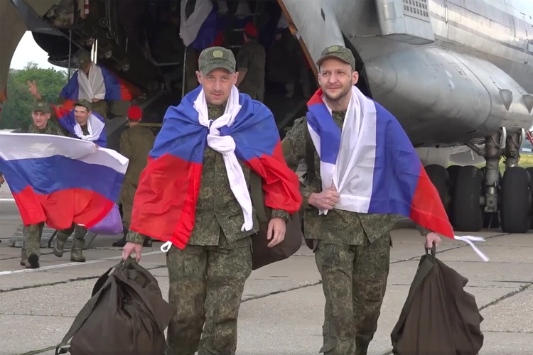 После 13 месяцев в плену: Русская армия - сильная армия!