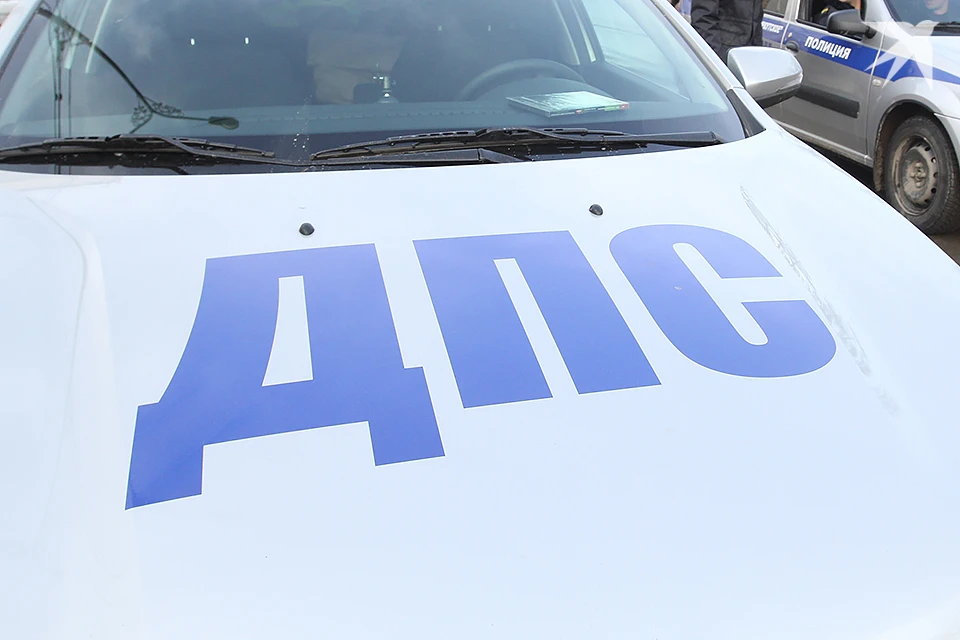 Автомобиль отправили на спецстоянку, а с нарушителя доставили в отдел полиции.