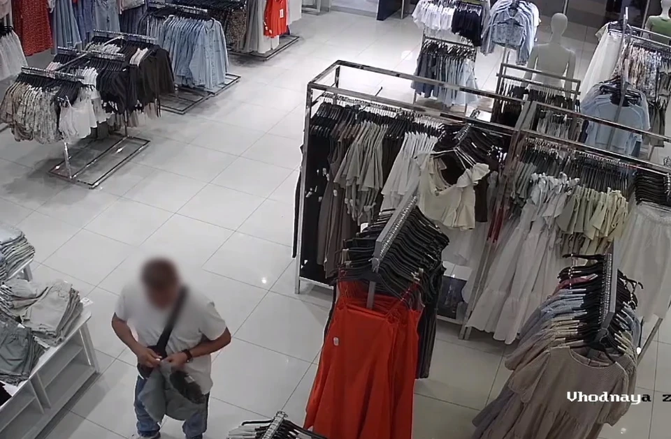 Скриншот видео.