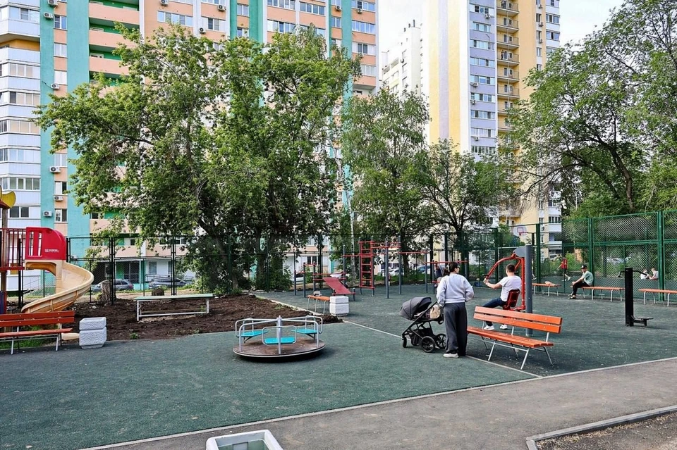 В городе продолжается благоустройство дворов. Фото: городская администрация