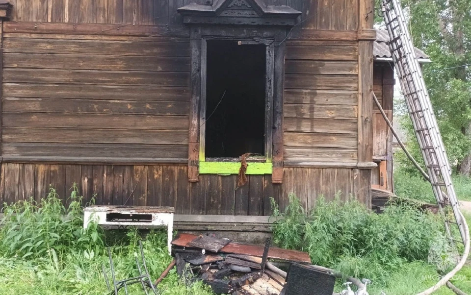 За сутки в крае произошло три пожара. Фото: краевое МЧС