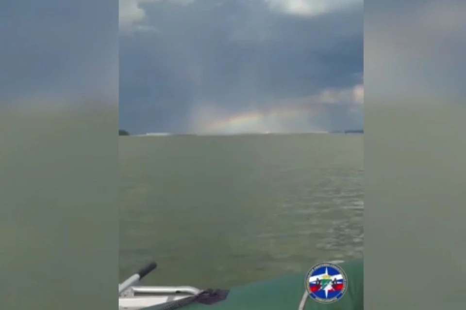 Редкое природное явление сняли на видео спасатели АСО «Приморский». Фото: стоп-кадр из видео МАСС.