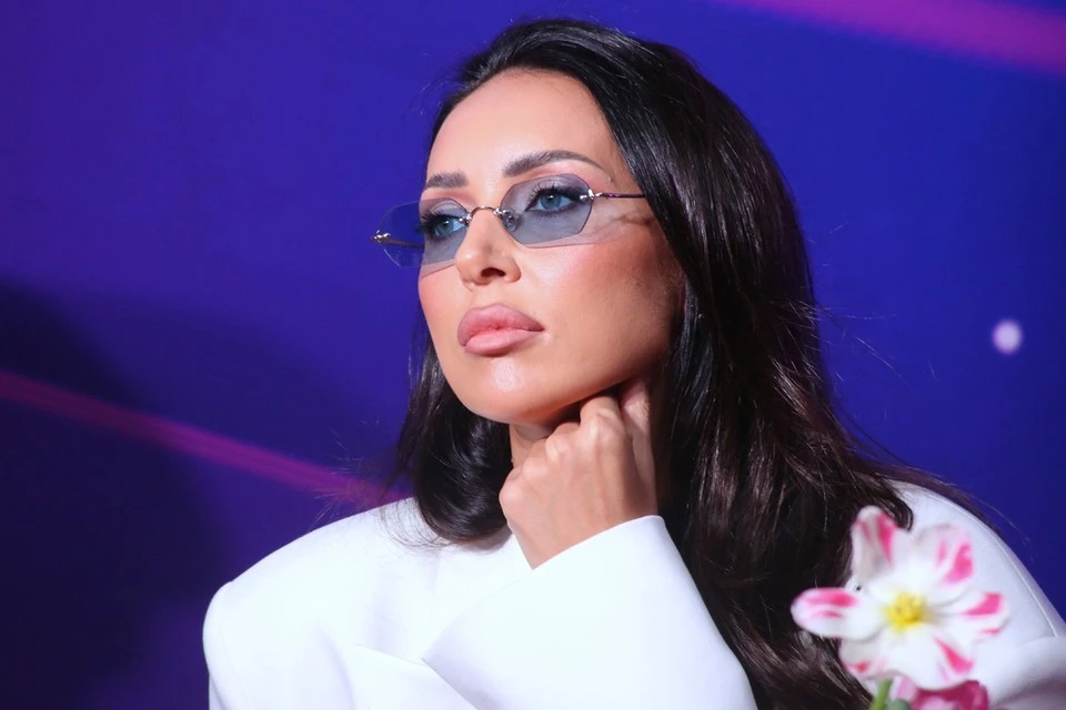 Алсу рассказала, что ее сын мечтал встретиться с певицей Евой Власовой