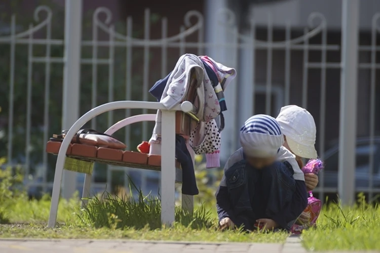 Порвала направление и выбросила в мусорку: Как в Ростове мать едва не лишила пятилетнего сына шанса на жизнь