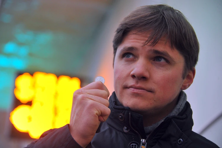 Чемпионский рубль может навредить всем нам: Что будет с российской валютой после укрепления