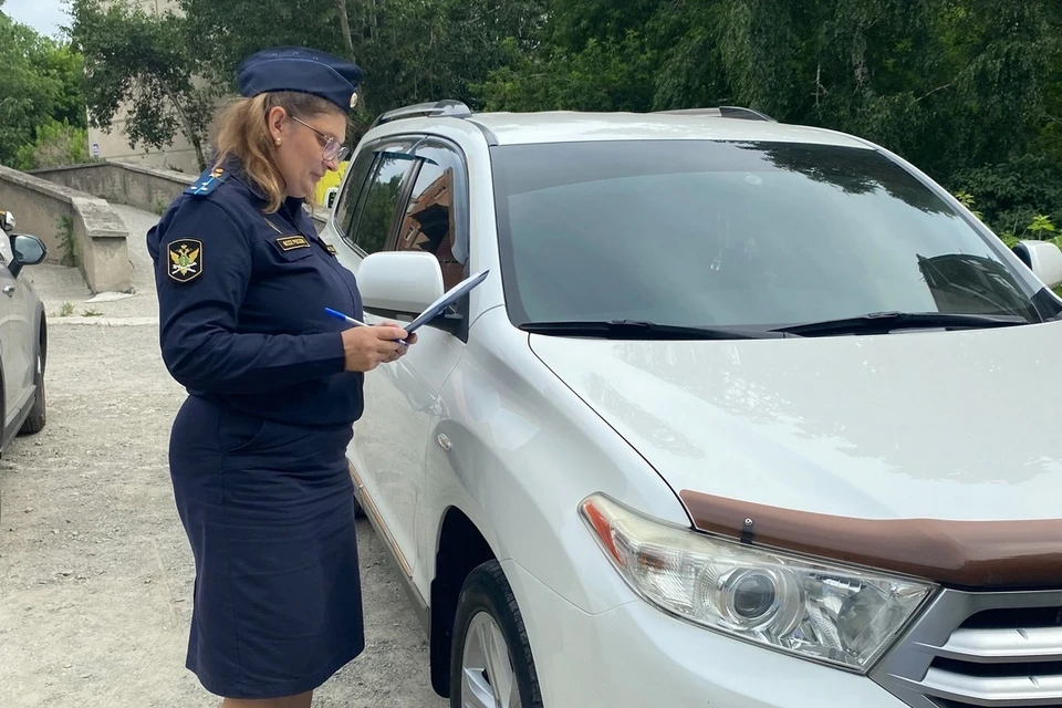 Арест кроссовера заставил новосибирца погасить долг по алиментам. Фото: ГУФССП России по Новосибирской области