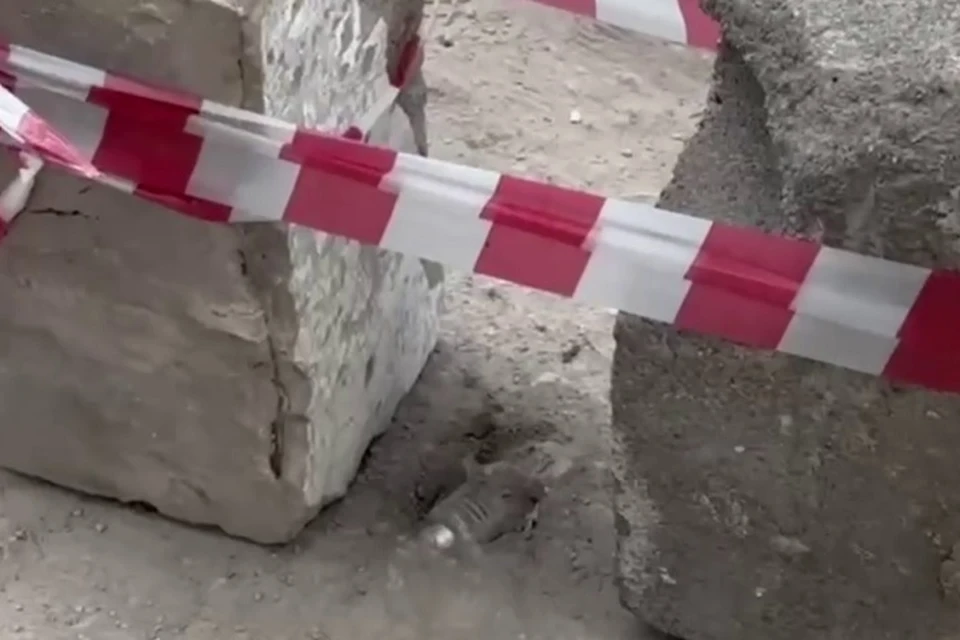 На стройплощадке в Мариуполе обезврежен чудом не сдетонировавший боеприпас. Фото: «РКС-НР»