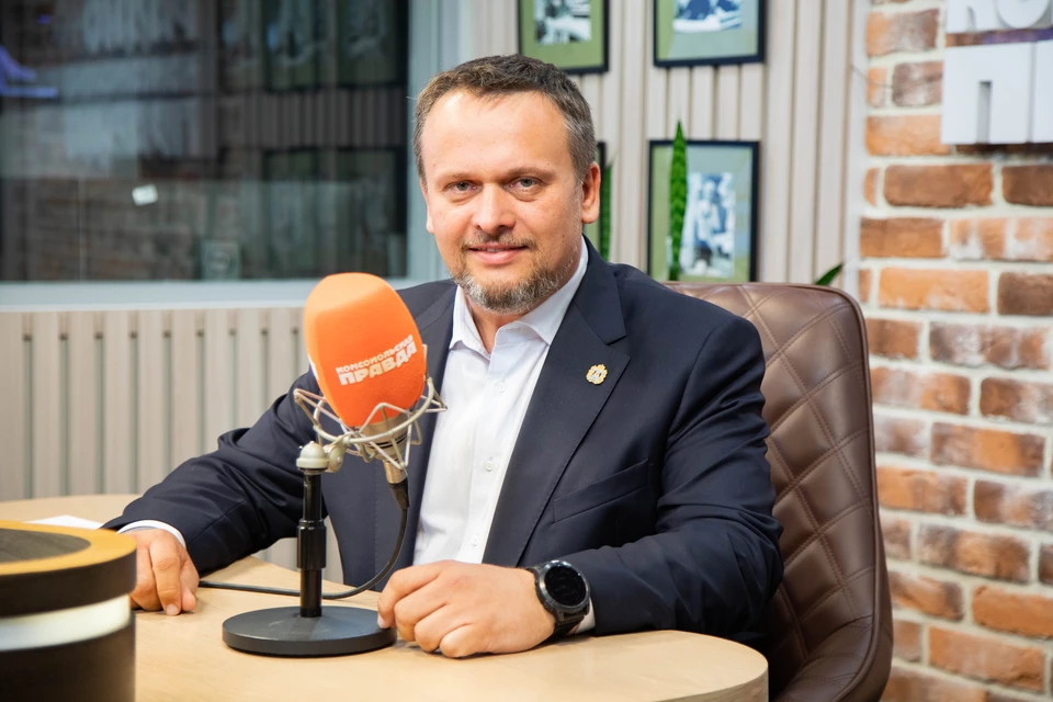 По словам главы ведомства, важно не допустить сбоев при строительстве магистрали
