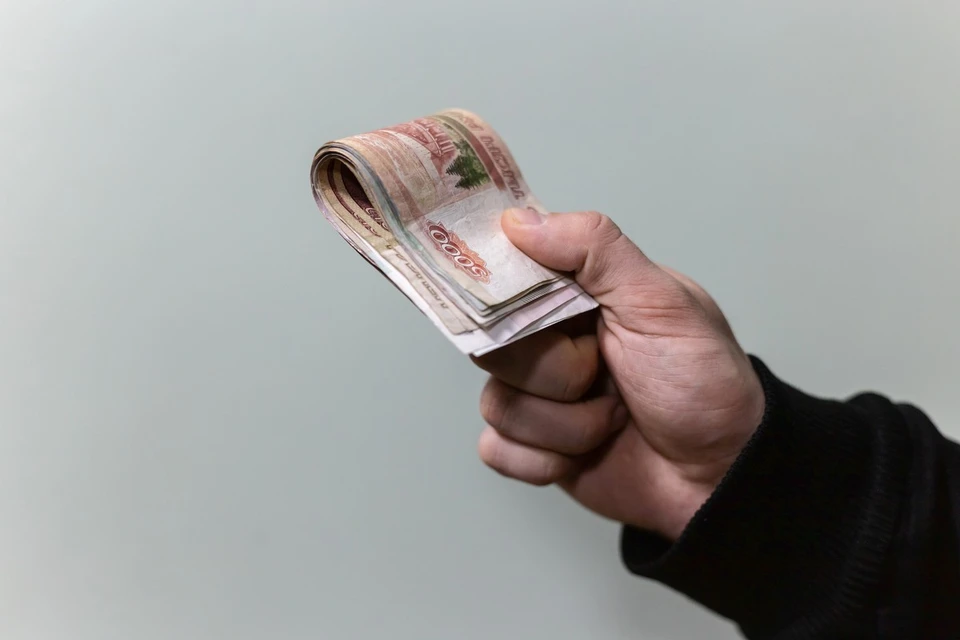 В Красноярске врача-терапевта обвиняют в получении взятки