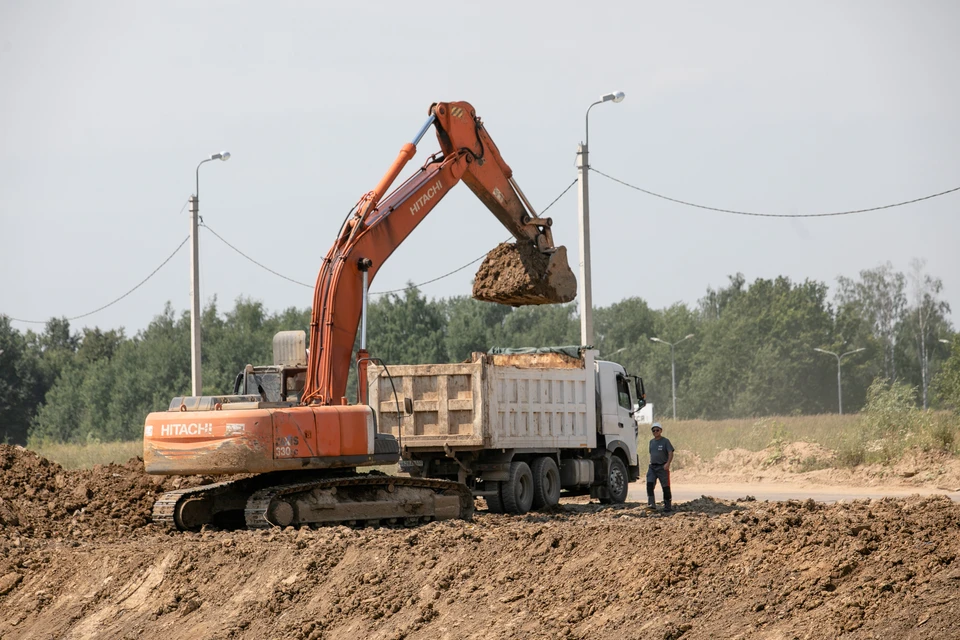 Готовность новой дороги составляет более 70%. Фото архив КП