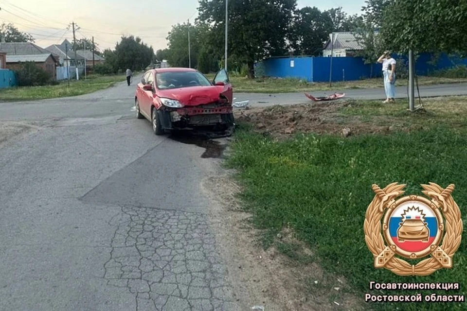 Под Ростовом водитель автомо спровоцировал ДТП, сбил пешехода и скрылся