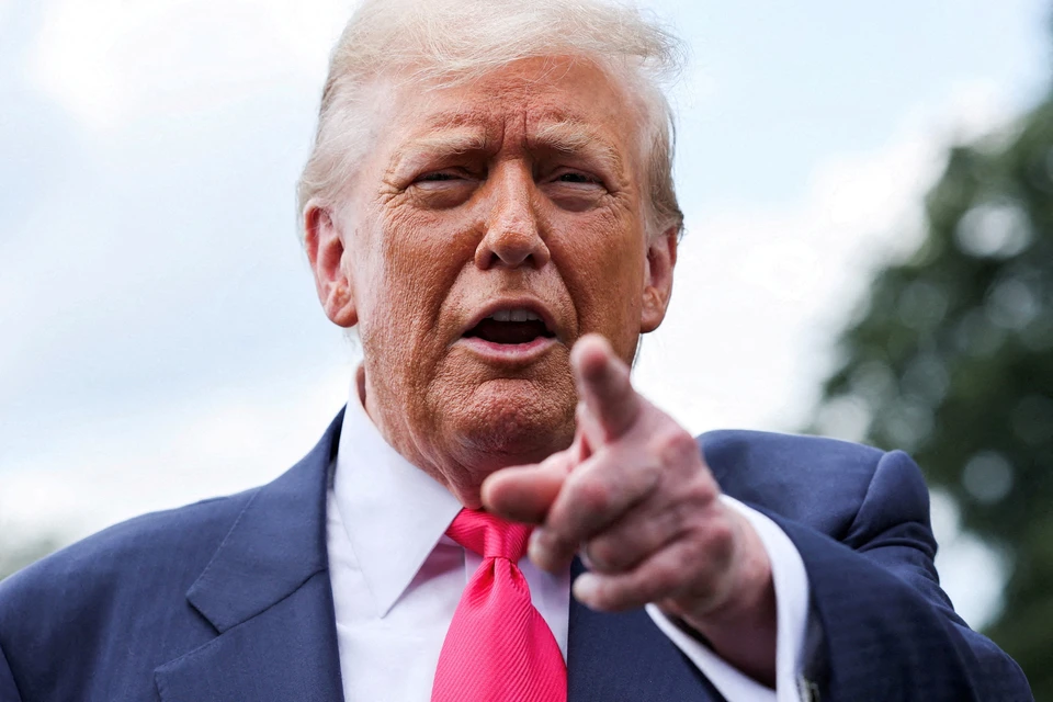 Трамп подал в суд на WSJ и Мердока из-за статьи о подарке для Эпштейна