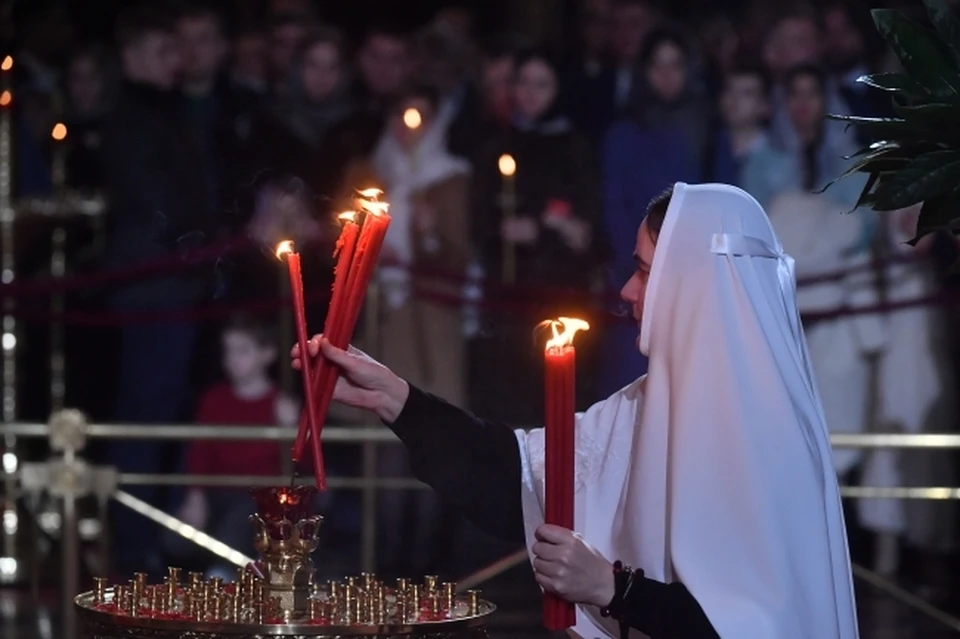 Новосибирский священник отец Дмитрий объяснит феномен Ванги