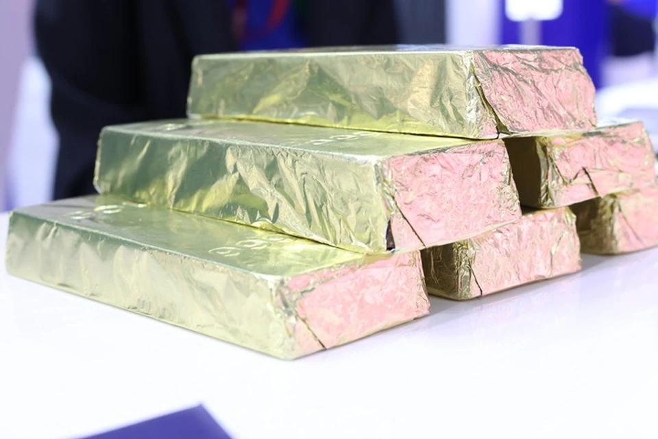 Сладости на крупную сумму вынесла из магазина югорчанка