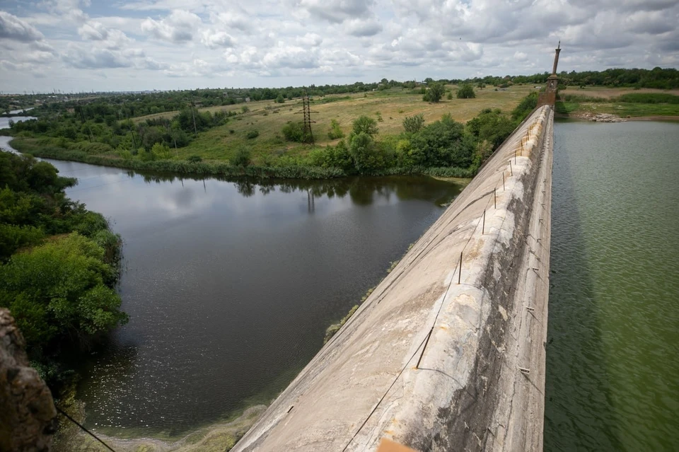 Запасы воды во внутренних водохранилищах уже истощаются. Фото: ТГ/Кольцов