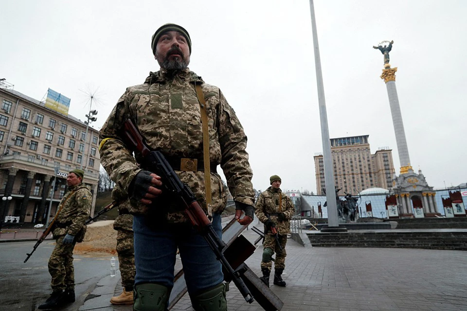 Украине предрекают гражданскую войну на фоне закона о сдерживании антикоррупционных ведомств.