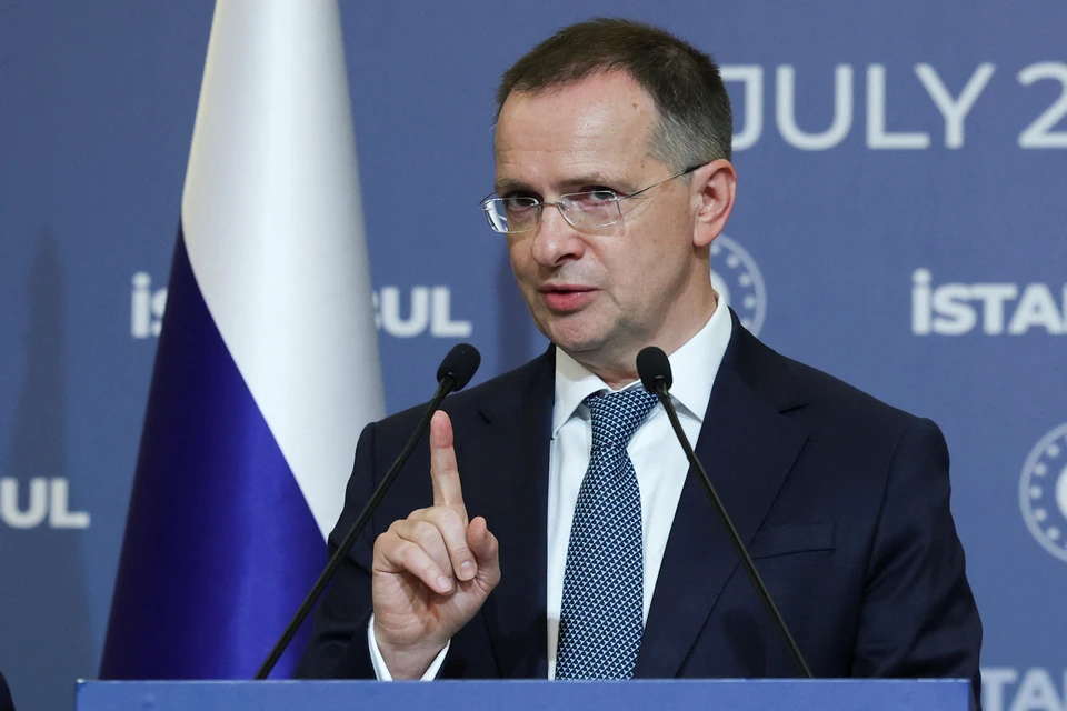 Мединский преподал Рютте урок истории