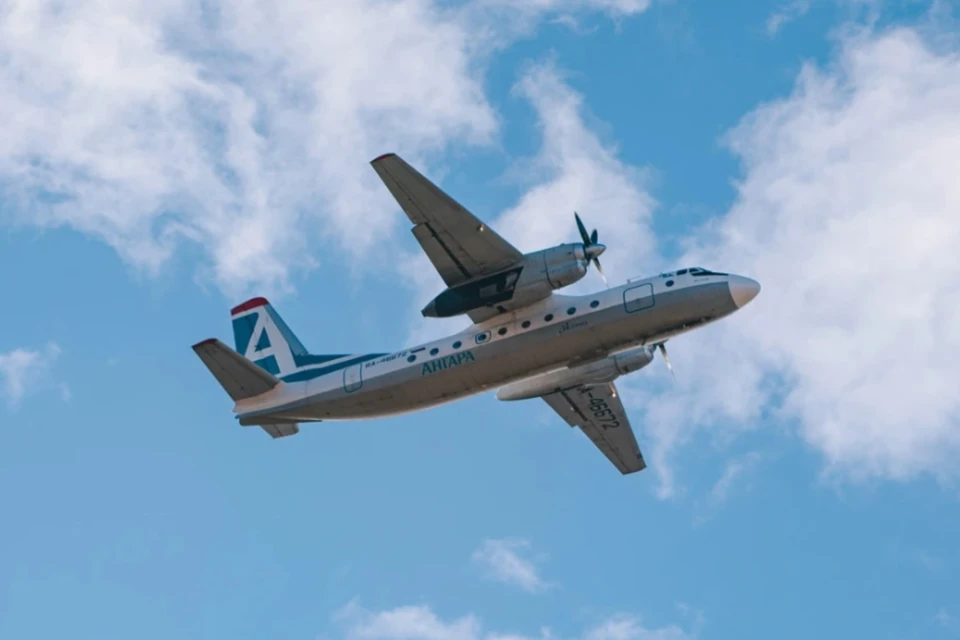 ТАСС: Причиной крушения Ан-24 могла стать ошибка экипажа при заходе на посадку. Фото: vk.com/angara_airlines