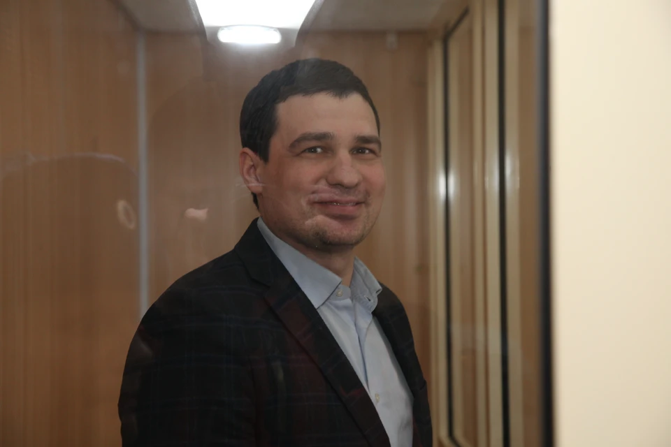 Скандальная слава тянется за экс-депутатом с 2018 года.