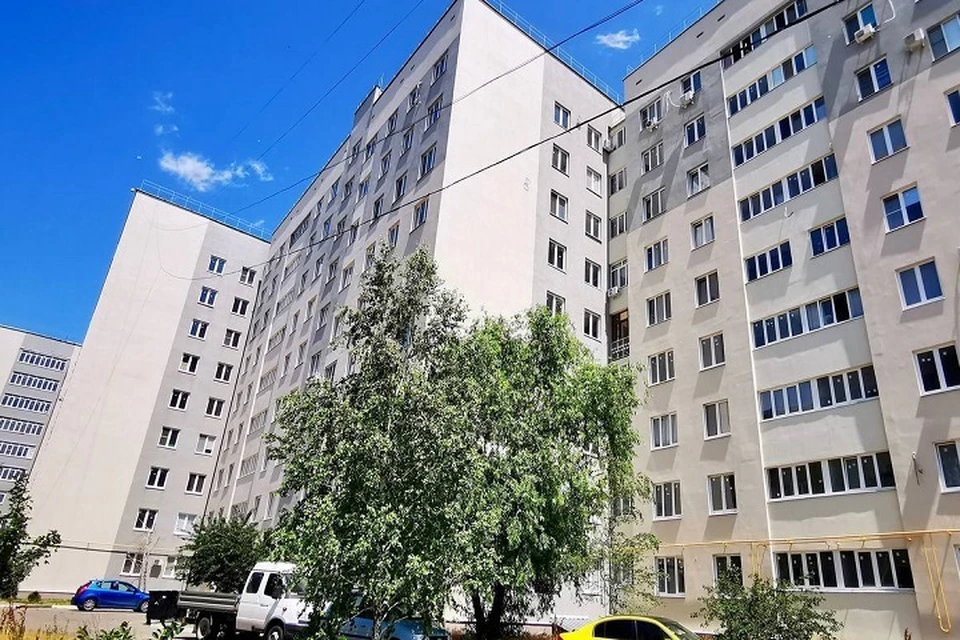 В Мариуполе завершают восстановление двух домов на улице Маршала Жукова. Фото: ГБУ МО «УТНКР»