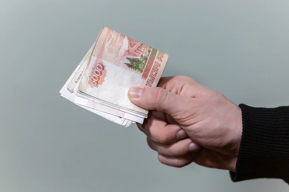 Красноярец выманил у подруг в соцсетях деньги на операцию, лекарства и такси