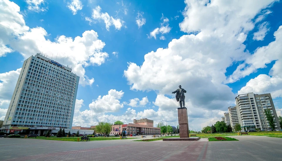 С Днем рождения, Волжский! Фото: администрация города