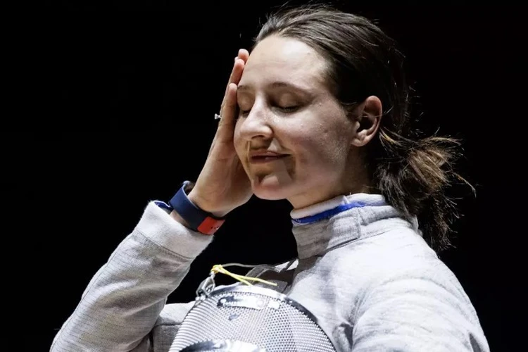 «Это для вас, Россия!». Фехтовальщица Яна Егорян выиграла чемпионат мира вопреки провокациям. В финале была повержена соперница из Польши