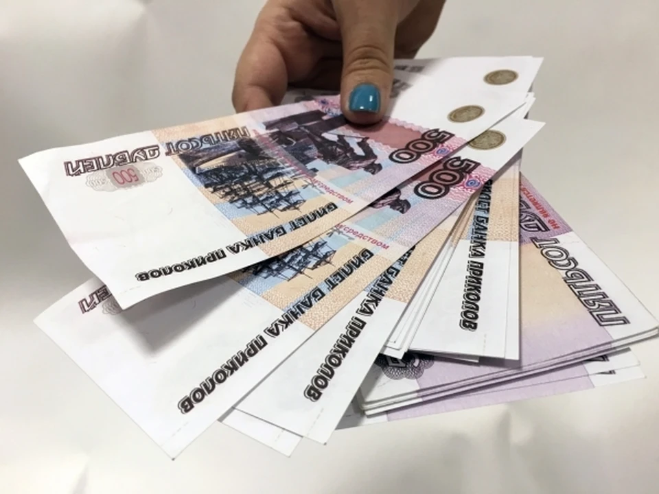 В столице региона также были выявлены две поддельные стодолларовые купюры.