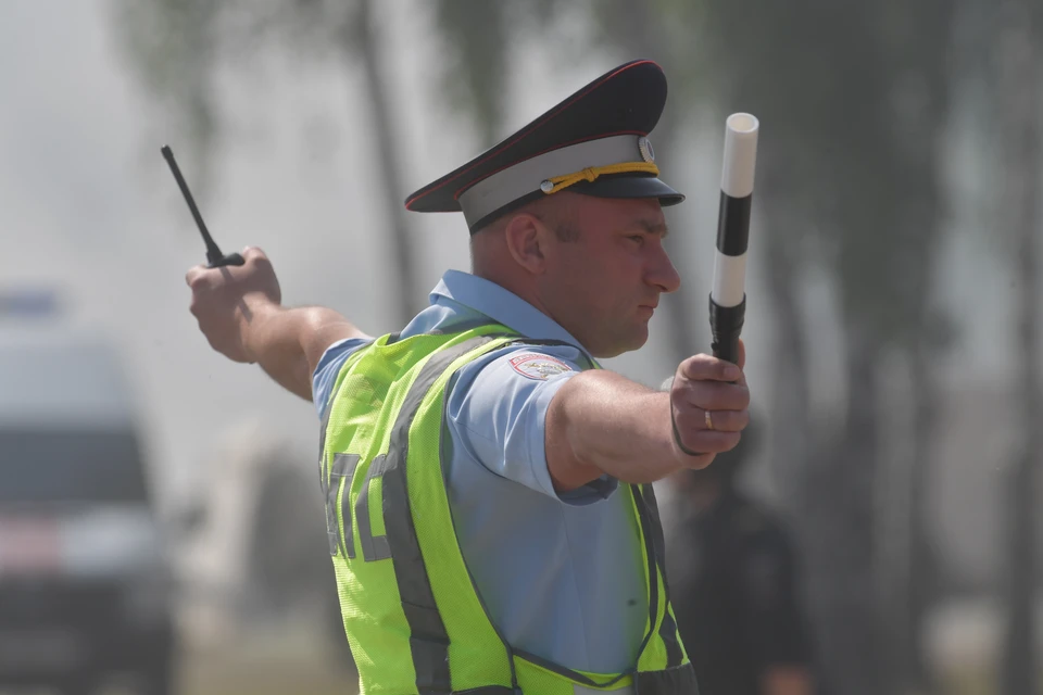 В эти минуты на 163 км трассы Р-240 Уфа - Оренбург проходят массовые проверки водителей.