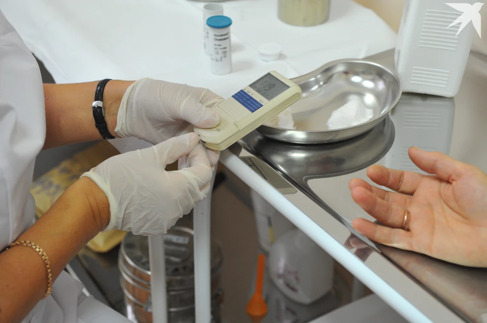 Занятия проводятся по единой программе, разработанной Национальным медицинским исследовательским центром эндокринологии имени академика И.И. Дедова.