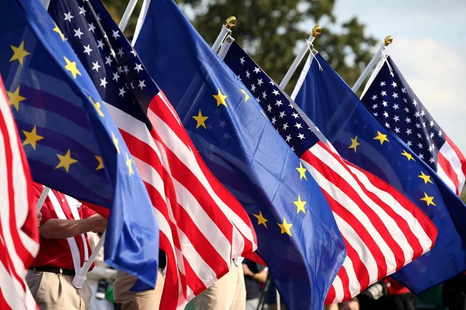 RS: ЕС пошел на жесткую сделку с США из-за страха, вызванного Украиной