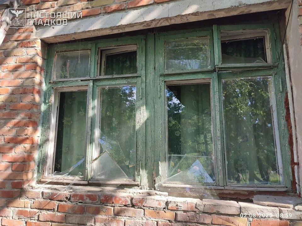 Дома и социальные объекты загорелись после атак дронов ВСУ в Белгородской области