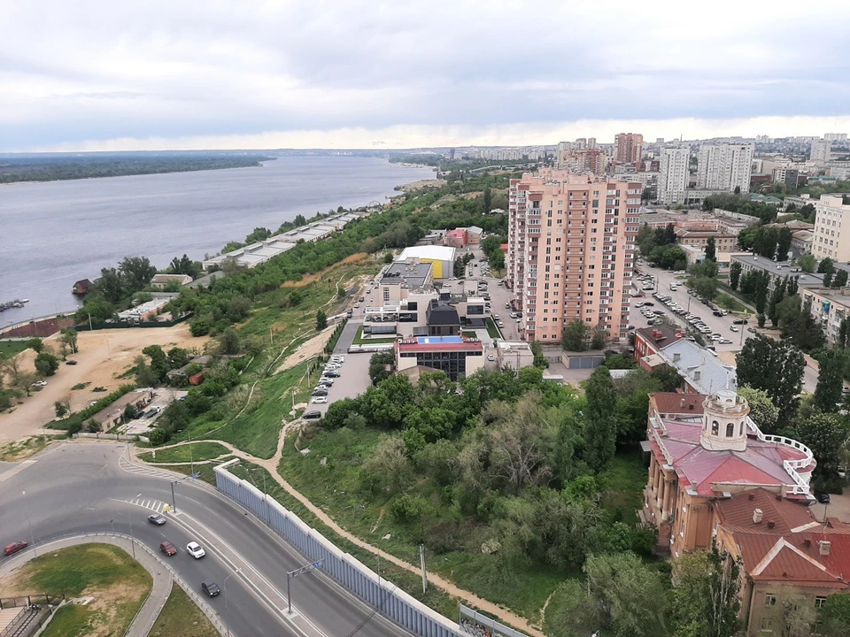 Волонтеры прочесывают улицы, леса и берега в поисках ушедших из дома людей.
