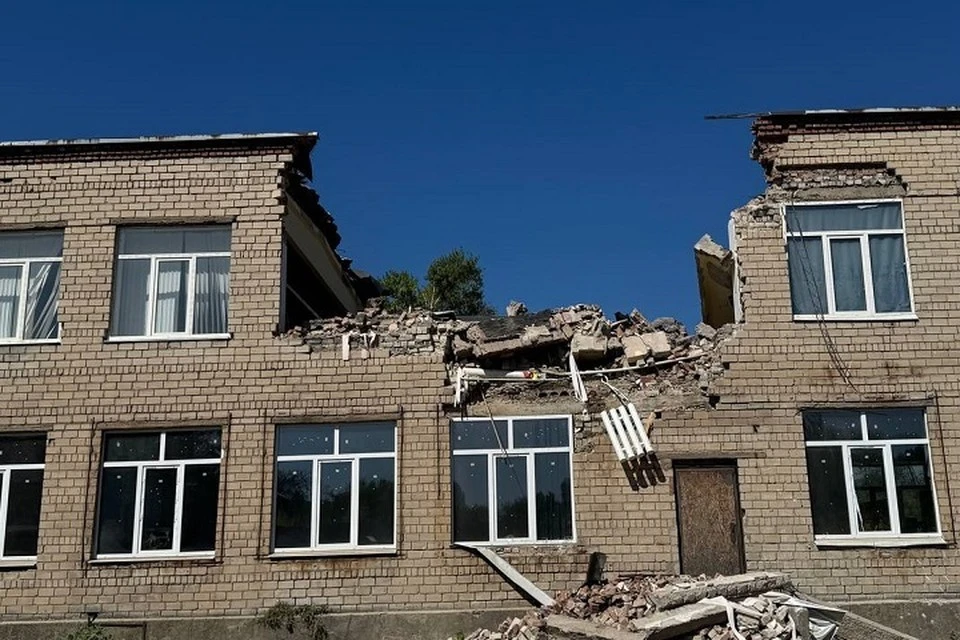 В ДНР возбудили уголовное дело по факту частичного обрушения школы в Макеевке