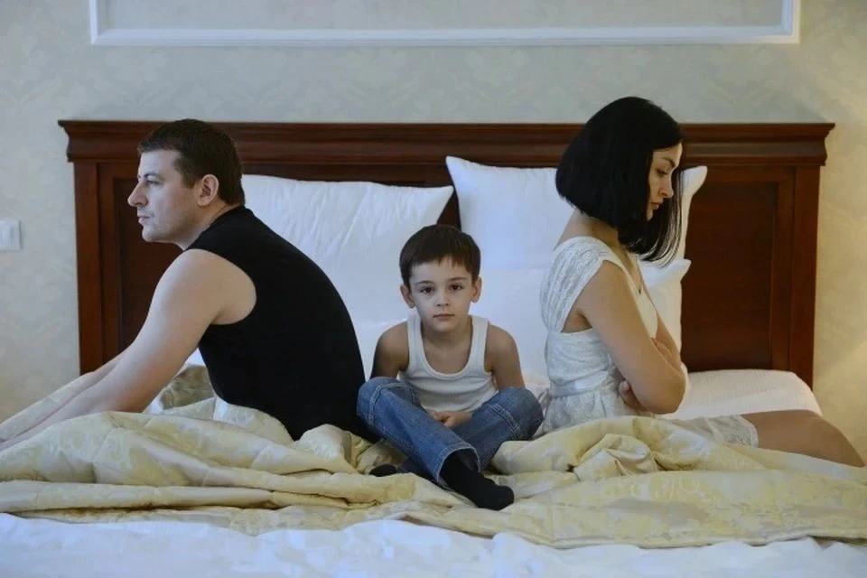 В Госдуме предложили необычную меру по спасению браков: услугу хотят сделать бесплатной