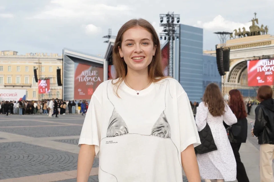 Самая известная выпускница России поступила в ПГУПС.